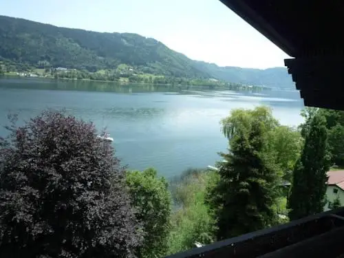 Appartement Hansel und Gretel am Ossiachersee 