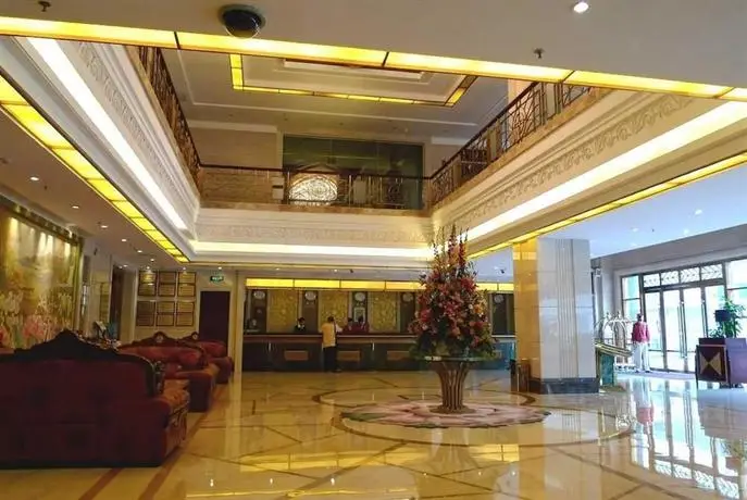 Harbour Metropolis Hotel 