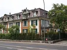 Apartments Justingerweg 