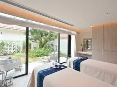 Fusaki Beach Resort Hotel & Villas 