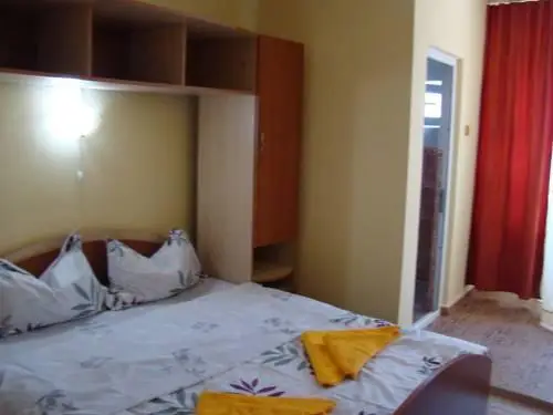 Hostel Alutus Mangalia