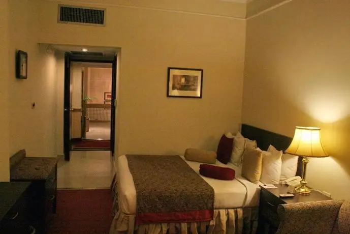 Smart Hotel Lahore