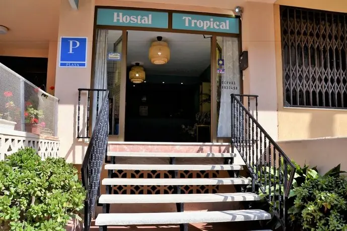 Hostal Tropical Almunecar 