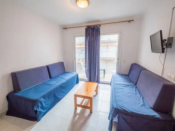 Apartamentos AR Nautic 