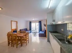 Apartamentos AR Nautic 