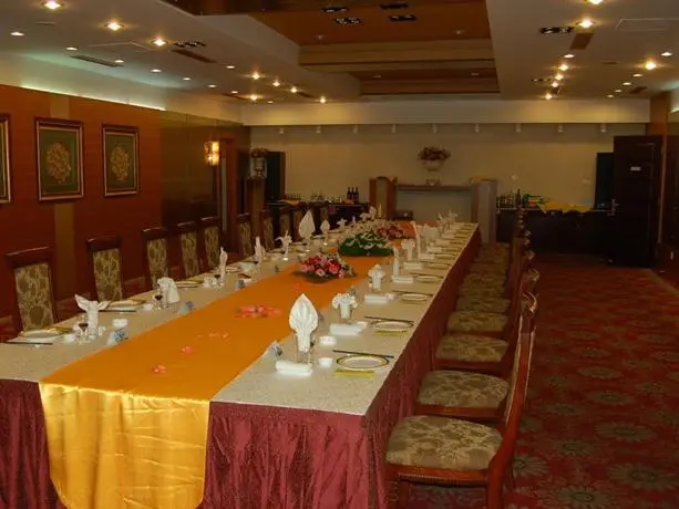 Huai An Hotel 