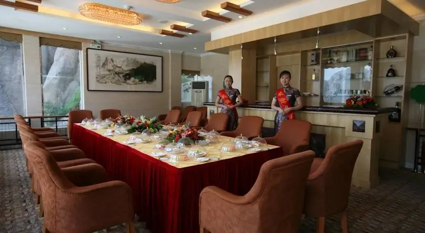 Huangshan Yupinglou Hotel 