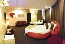 Paragon City Hotel 