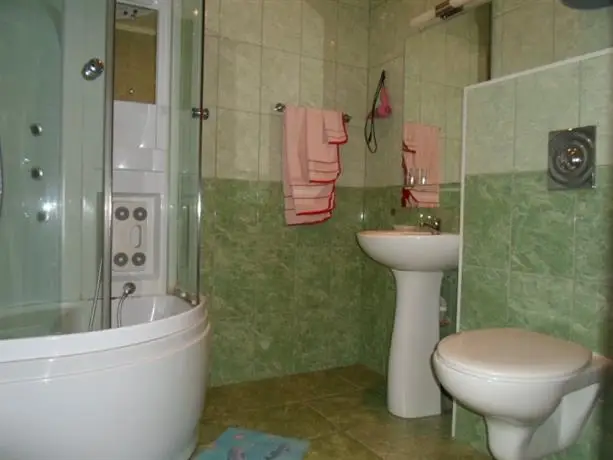 Yal na Kalinina Mini Hotel 