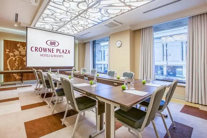 Crowne Plaza St Petersburg-Ligovsky 