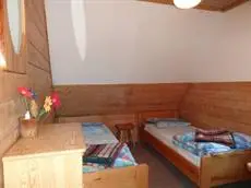 Camping Harenda Pokoje Goscinne i Domki 