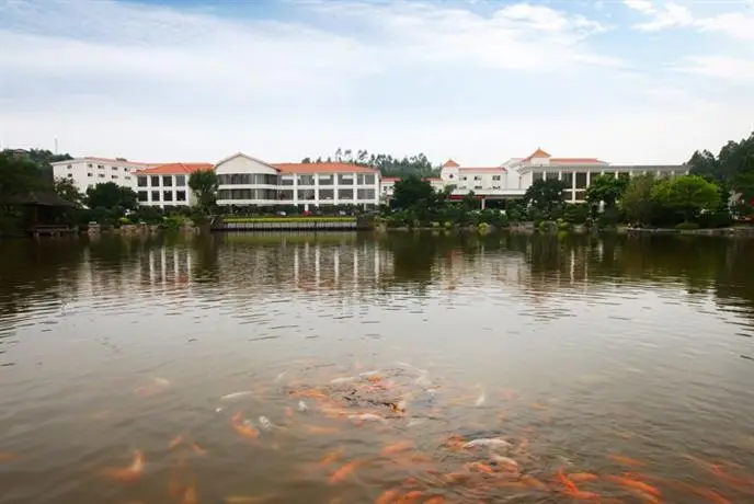 Huangsheng International Hotspring Garden Hotel 