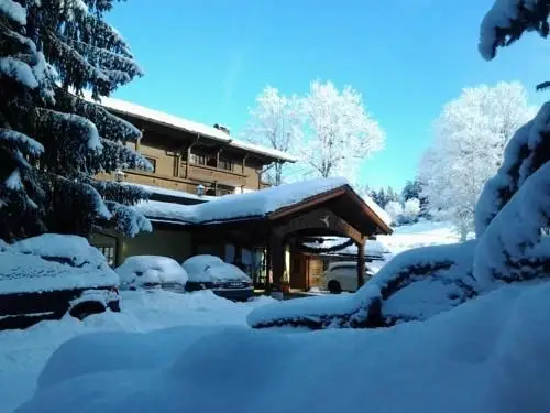 Alpenhotel Kitzbuhel am Schwarzsee 