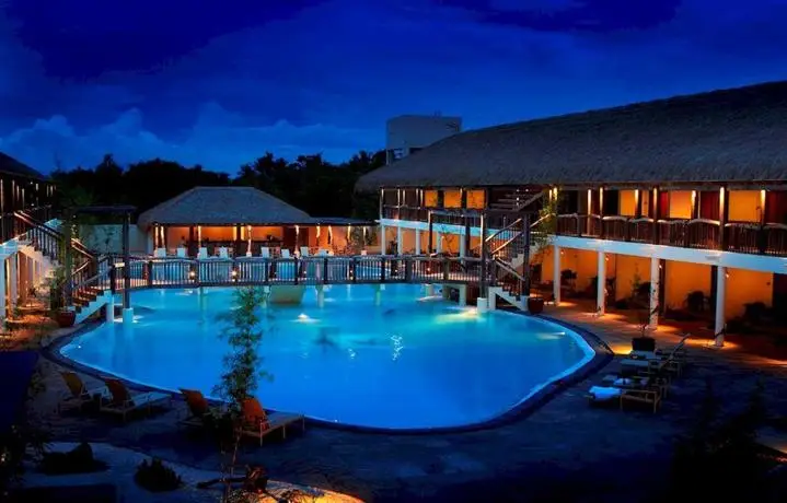 Bluewater Panglao Beach Resort