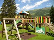 Habachklause Baby- und Kinderhotel Bauernhof Resort 