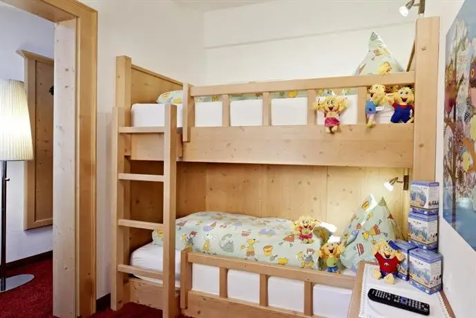 Habachklause Baby- und Kinderhotel Bauernhof Resort 