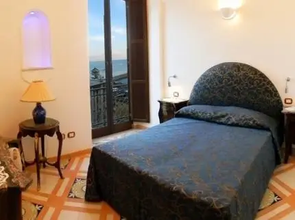 Hotel Croce Di Amalfi 