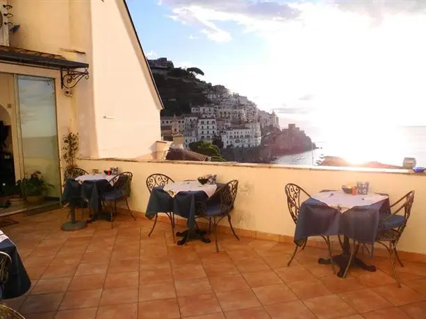 Hotel Croce Di Amalfi 