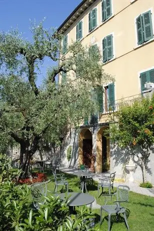 Hotel Tiziana Garni 