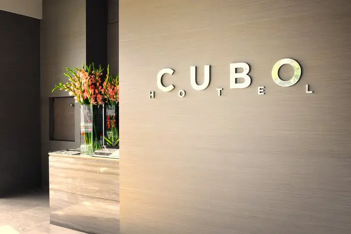 Hotel Cubo 