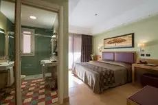 Artemis Hotel 