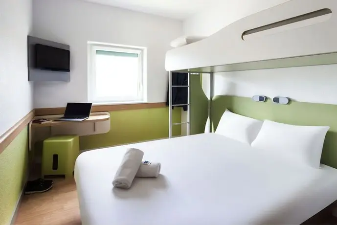 Ibis Budget Manchester Salford Quays 