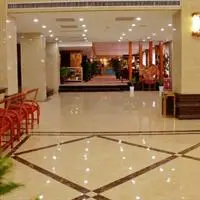 Dongdu Hotel 