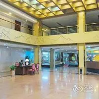 Dongdu Hotel 