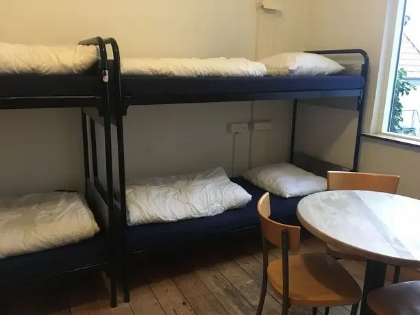 Hostel City Sleep-In