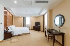 Yiding Hotel 