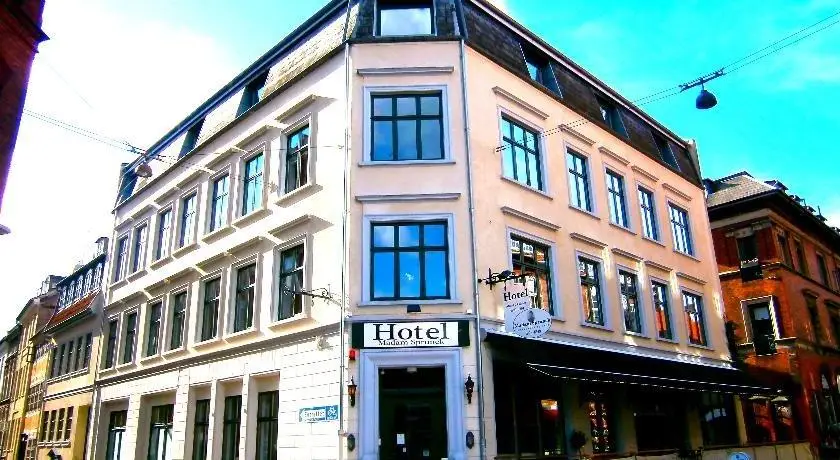 Madam Sprunck Hotel & Restaurant