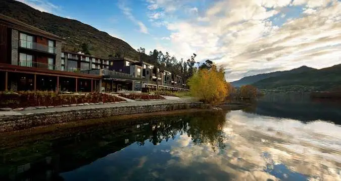 Hilton Queenstown Resort & Spa 