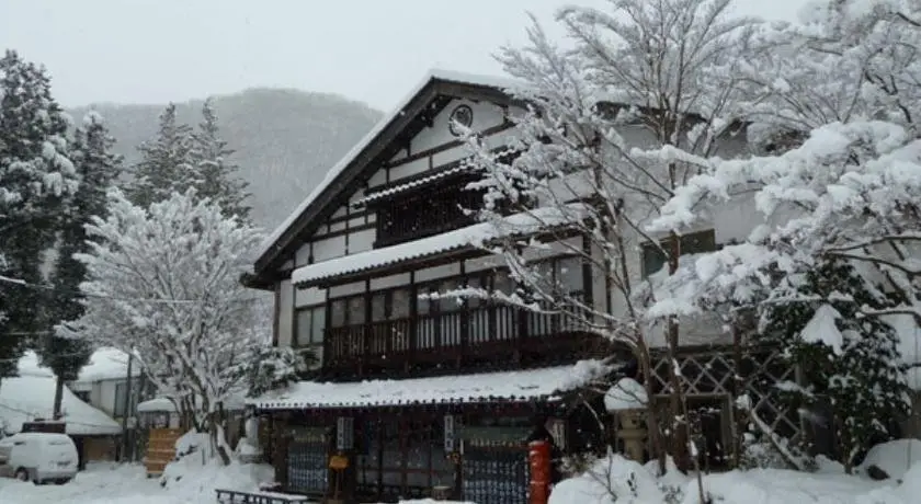 Honke Bankyu Ryokan 