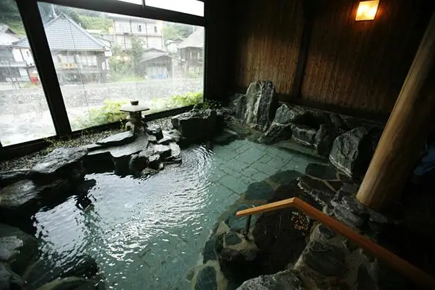 Honke Bankyu Ryokan 