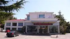 Dong Shan Hotel 