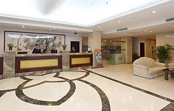 Dong Shan Hotel 