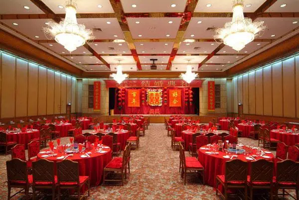 Dong Shan Hotel 