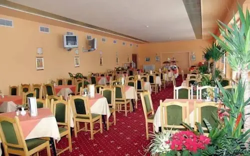 Hotel Bor 