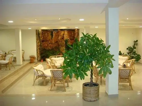 Residencia Santa Marta 