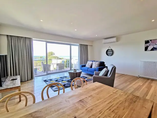 Phoenix Apartments Lorne 