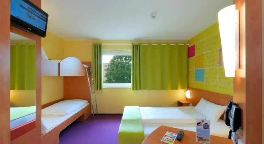 B&B Hotel Stuttgart-Vaihingen 