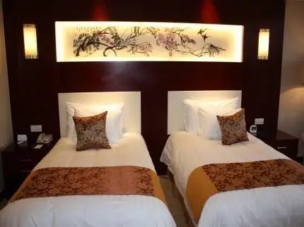 New Century Fengming Resort Zaozhuang 