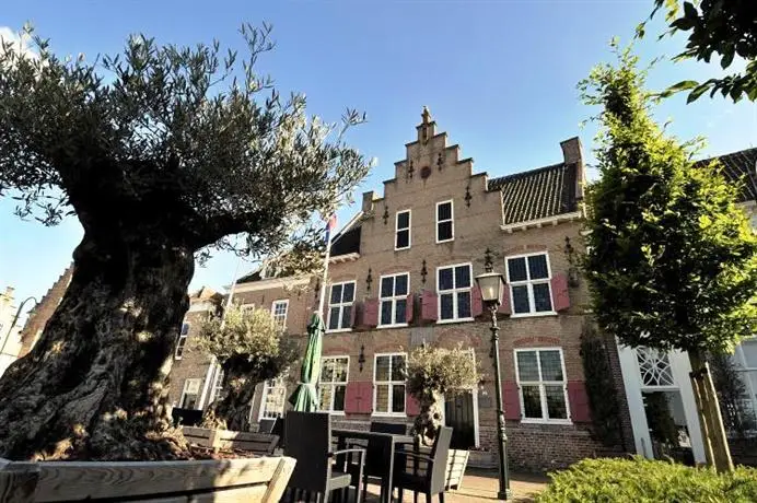 Hotel het Raedthuys