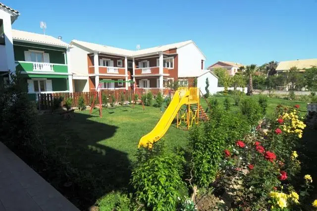 Timothy Apartments Lygia 