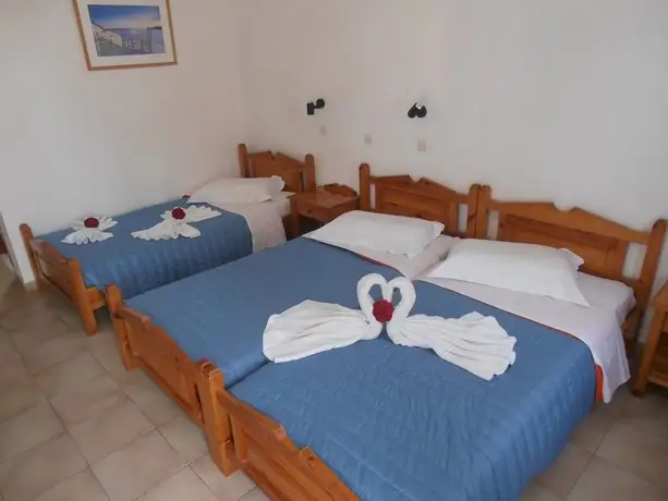 Mariliza Beach Bungalows 