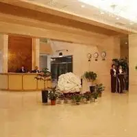 Cifeng Business Hotel 