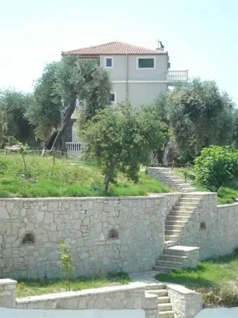 Kanali Village Parga 