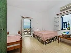 Villa Pezoula Oia Greece 