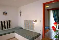 Aspro Spiti Hotel Apartments 