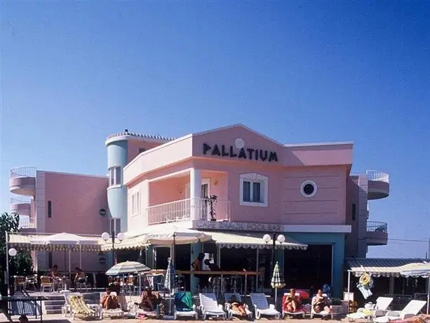 Pallatium Apartments 